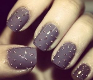 caviar nails