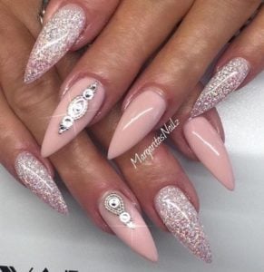 stiletto nails 2016