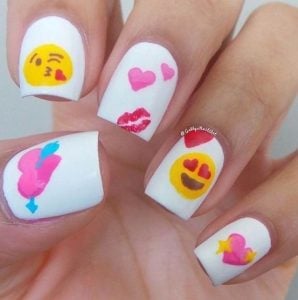 emoticons nail art