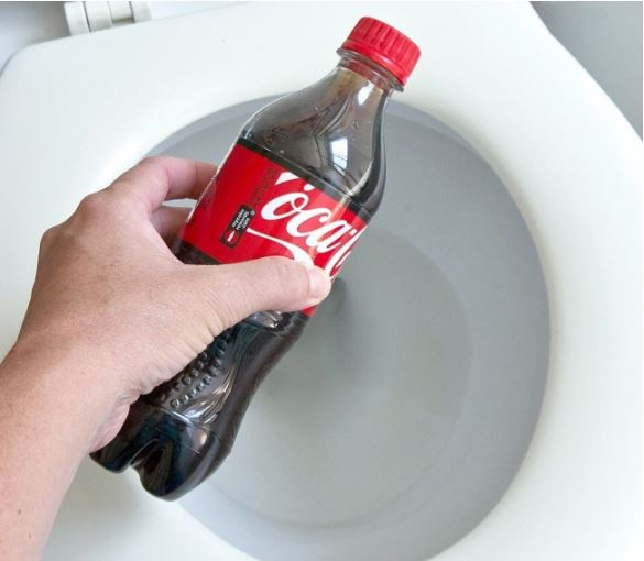 coke and toilet cleaner