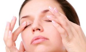 massage-eyelids
