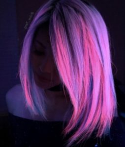 roz neon xrwmata malliwn