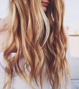 beach wave hairstyle μακρύ μαλλί χτένισμα γάμο καλοκαίρι