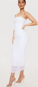 λευκό μακρύ εφαρμοστό φόρεμα