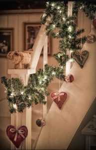 χριστουγεννιάτικη διακόσμηση σκάλας