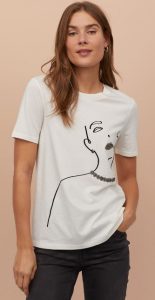 γυναικεία κοντομάνικη μπλούζα με στάμπα