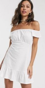 λευκό φόρεμα