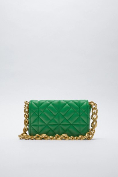 πράσινη τσάντα χρυσό χερούλι τσάντες αξεσουάρ Zara καλοκαίρι 2021