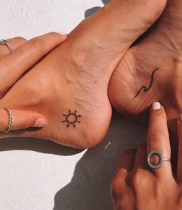 ηλιος μικρος tatoo ποδια