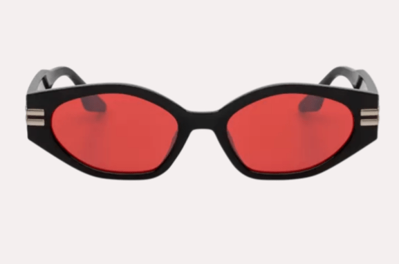 Cat eye γυαλιά ηλίου με κόκκινους φακούς