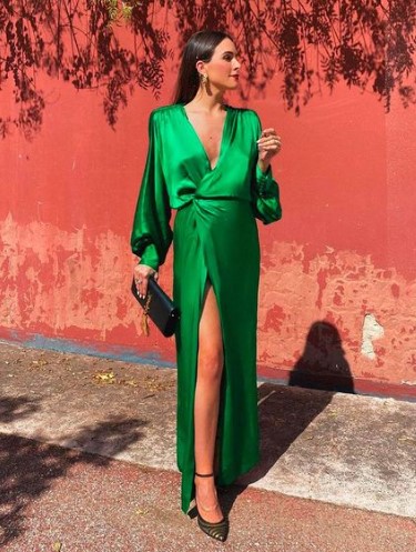 σατέν πράσινο φόρεμα