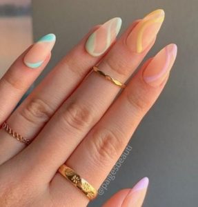 swirl χρωματιστά νύχια