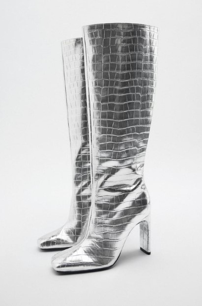 ασημί μπότα παπούτσια Zara για το Φθινόπωρο 2022